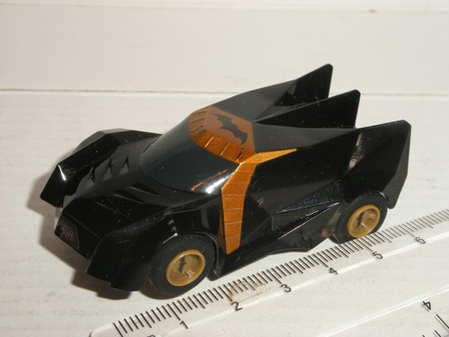 Micro scalextric - 9v,