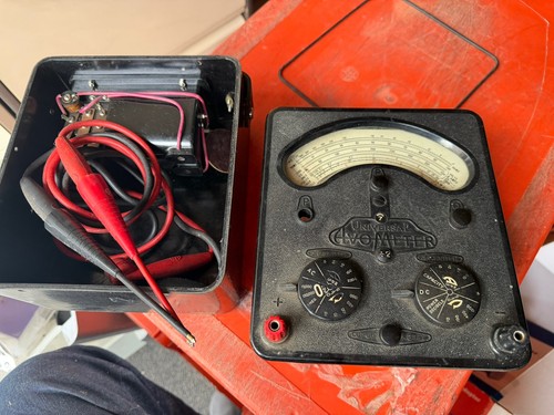 Universal avometer - universal,