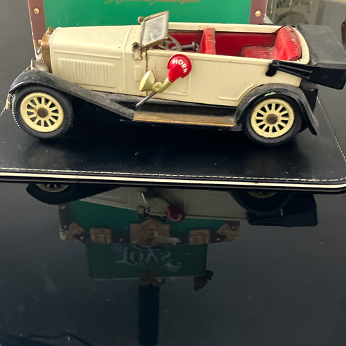 Tin plate vintage - , horn