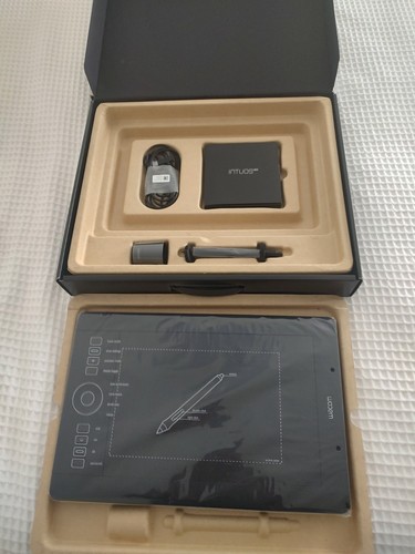 Wacom intus pro medium - wacom,