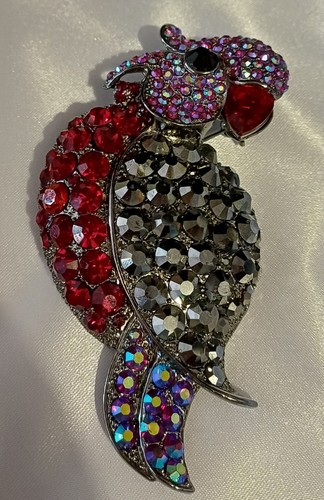 Parrot statement brooch - parrot,