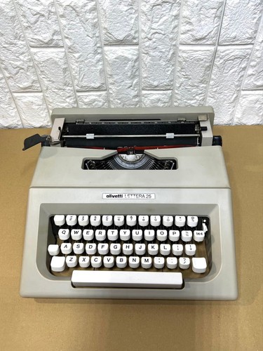 Olivetti lettera typewriter - olivetti, 25