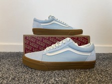 BRAND NEW Vans Old Skool -
