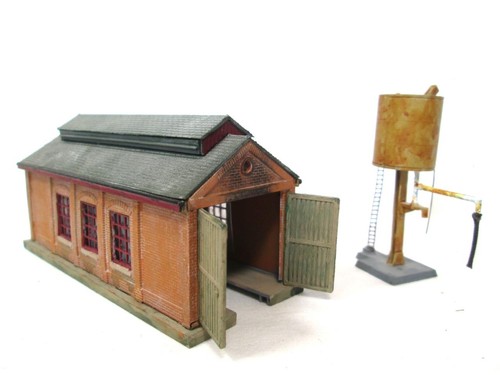 Plastic kit built engine - engine, shed