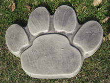 MAKE AT HOME - PAW PRINT MOULD