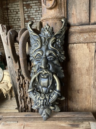 Cast iron large gothic style - cast,