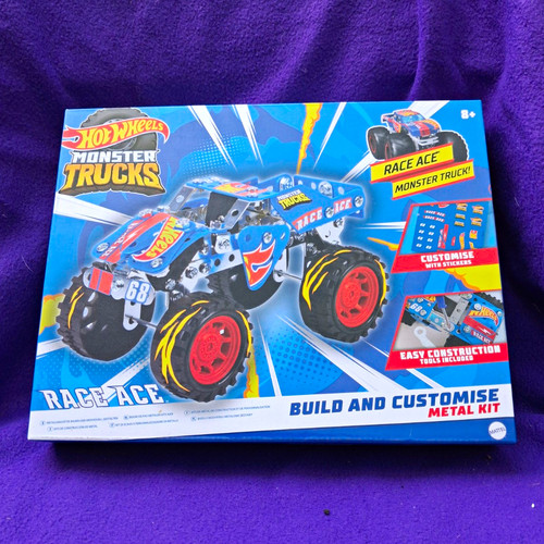 Hot wheels monster trucks - trucks, race