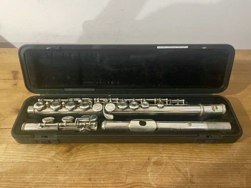 Yamaha yfl211s flute with - flute,