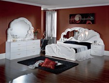 New Stunning Paola Italian