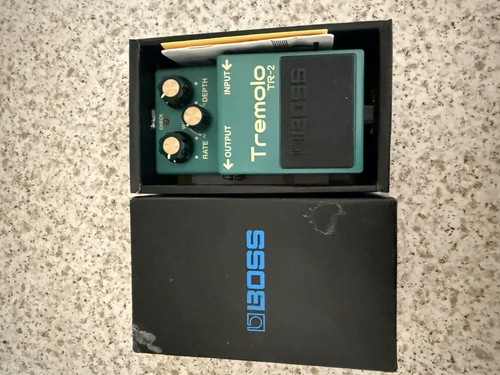Boss tremolo guitar - boss,
