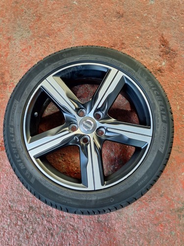 Volvo v40 single - v40,