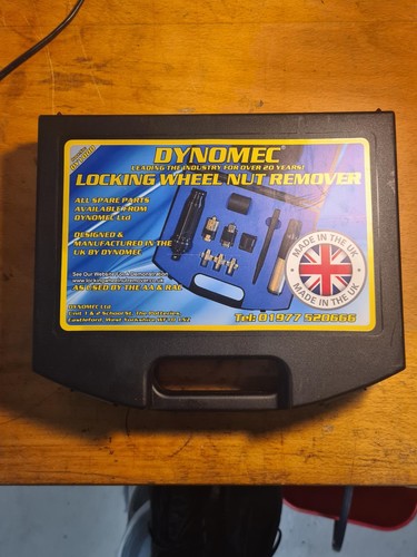 Dynomec locking wheel nut - wheel,