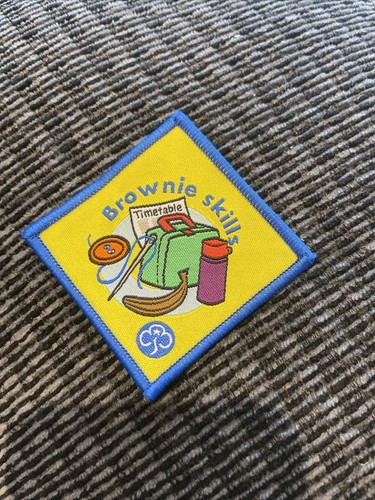 Obsolete girlguiding brownie - obsolete,