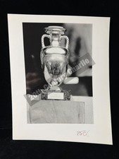 ORIGINAL FOOTBALL SOCCER EUROPEAN CUP WINNERS TROPHY TROPHIES 10X8 PRESS PHOTO