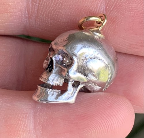 Fine solid 9ct - solid, gold