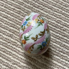 Hand Decorated (Paris Style)