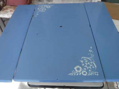 Vintage porcelain enamel - ,
