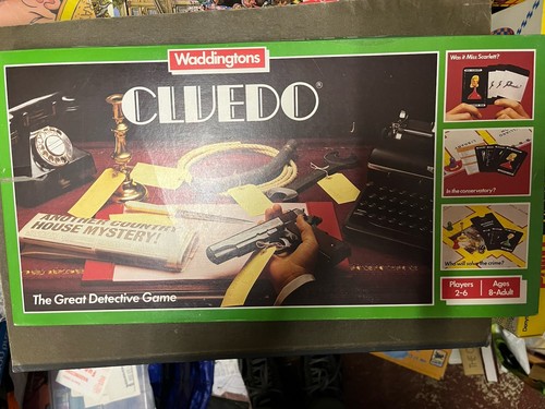 Waddingtons cluedo board - board, game