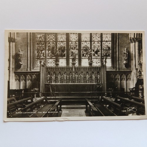 War memorial reredos - reredos, ripon