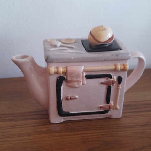 Pink glossy ceramic - pink,