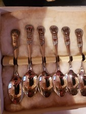 vintage queens coronation