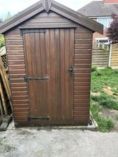 Used Garden Shed. (5ft Wide, 7ft Depth, 7ft 7” Height ) In Good, Dry Condition.