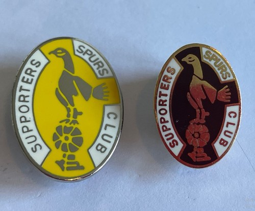 Pin badges tottenham - 2,