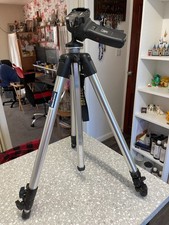 Manfrotto 055A aluminum tripod + 322RC2 HEAD AND GRIP + QUICK RELEASE PLATE