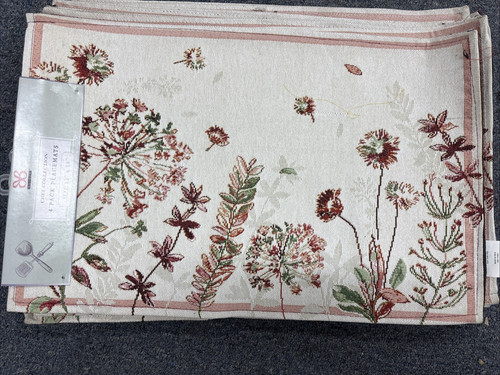 Set tapestry place mats - 4,