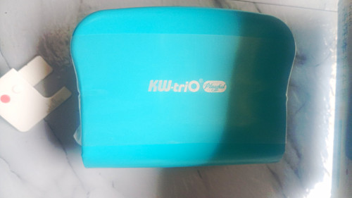 Trio desktop comb - comb, binder