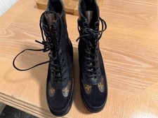 Louis Vuitton Laureate Desert