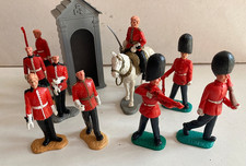 Vintage Plastic 'Timpo Swoppet' QUEENS GUARDS + SENTRY BOX