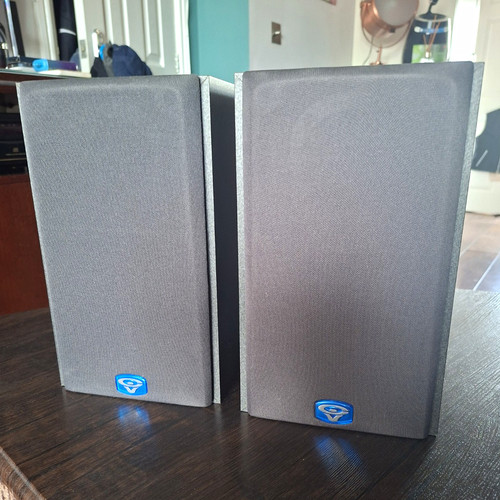 Cerwin vega 0 wired - cerwin-vega, v-5m