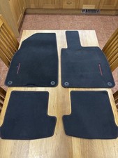 Porsche 991 981 718 - full floor mat set, black/red stitching. Read Description
