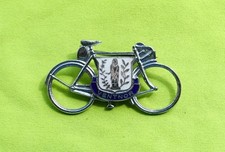 Vintage VENTNOR Cycling Cyclist Touring UK Pin Badge Brooch lapel bicycle.