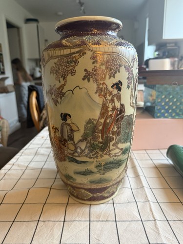 Satsuma vase hand painted 16cm - vase,