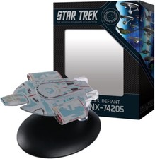 USS Defiant Model (Boxed Edition) Eaglemoss Star Trek with Magazine NEW