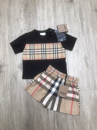 Burberry girls outfit beige