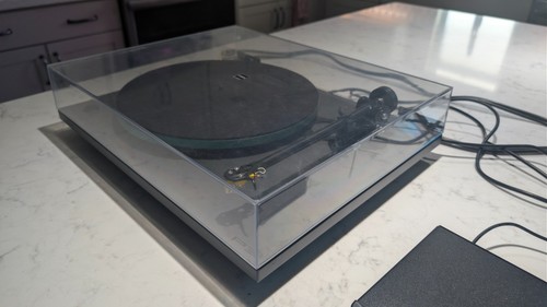Rega rp3 planar turntable - rega, w/