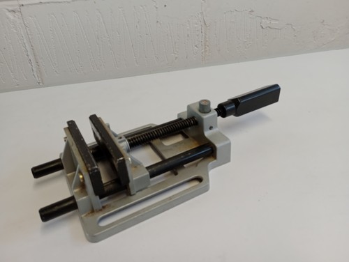 Drill vice used very - ,