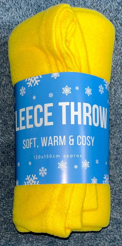 Fleece throw 120 x150cm yellow - fleece,