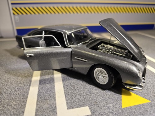 Aston martin db5 1964 - aston,