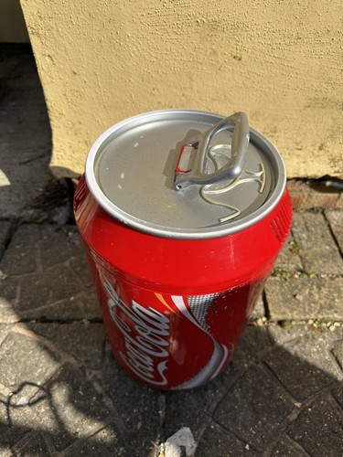 Coca cola can table top - coca,
