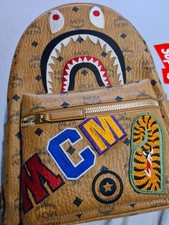  BAPE  x MCM Shark Stark