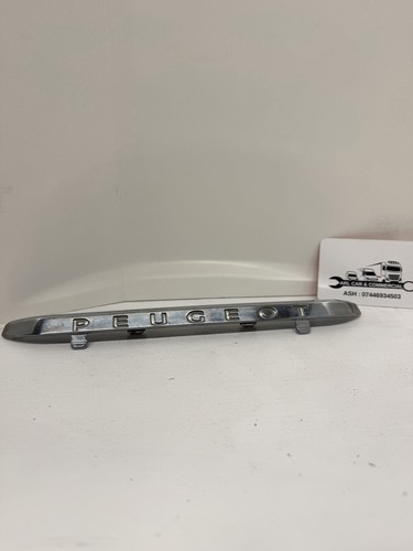 Genuine peugeot 208 2013 - peugeot,