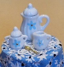 Miniature Dolls House Skirted