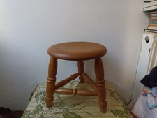 Hand Crafted Solid Oak 3 Legged Wooden Stool 