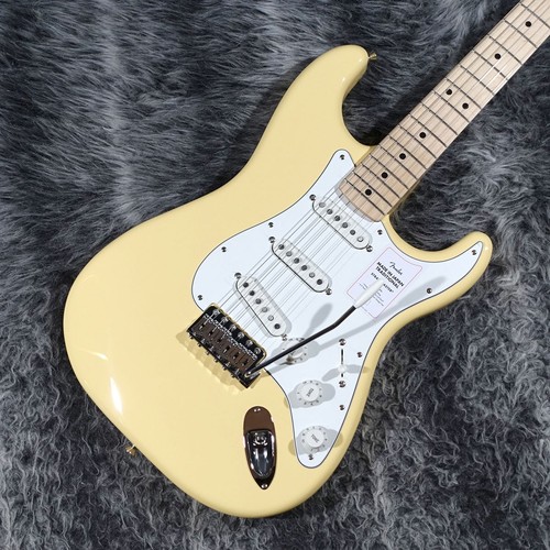 Fender made japan - fender,