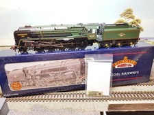 32-850 Bachmann BR Standard 9F No.92220 Evening Star BR Green L/C BR1G Tender