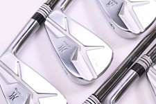 Miura MC-501 2018 Irons / 4-PW / Stiff Flex Recoil ES 460 Shafts
